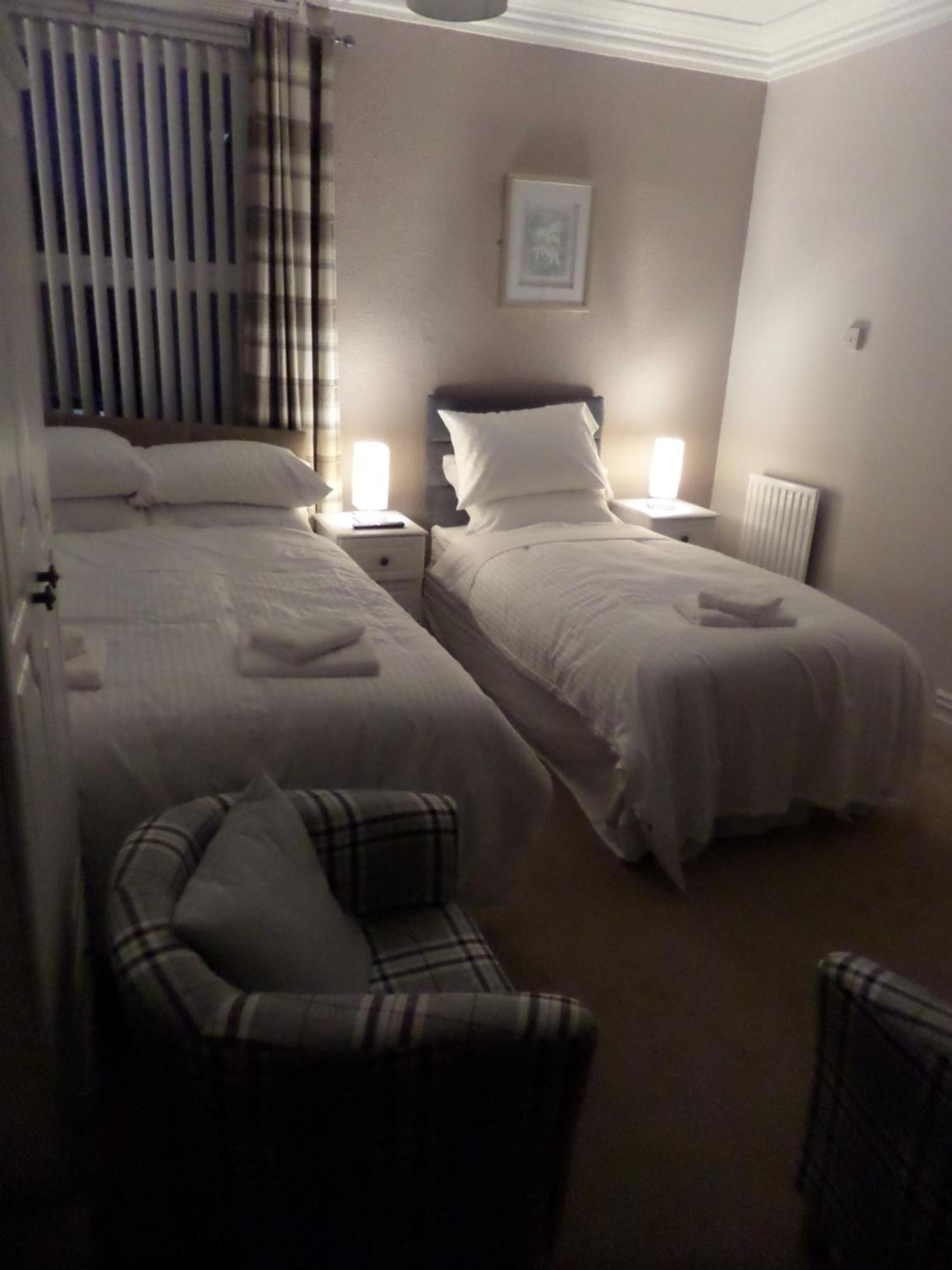 Nathans Guest House Blackpool Exterior photo