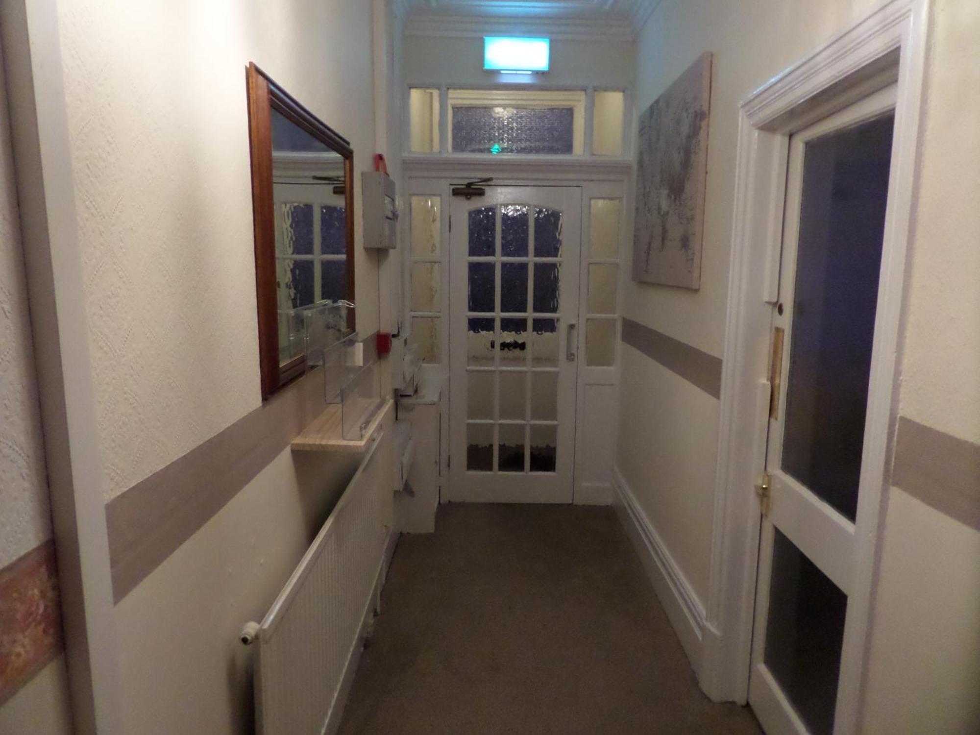 Nathans Guest House Blackpool Exterior photo
